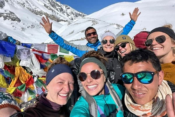 manaslu circuit trek in winter season
